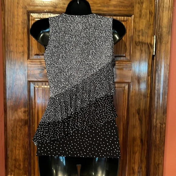 White House Black Market Black and White Polka Dot Tank Top - Picture 2 of 4